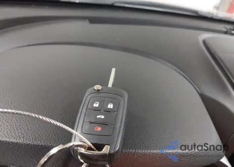 2013 Chevrolet Equinox Ls z USA, uszkodzony, nr VIN 2GNALBEKXD6270035